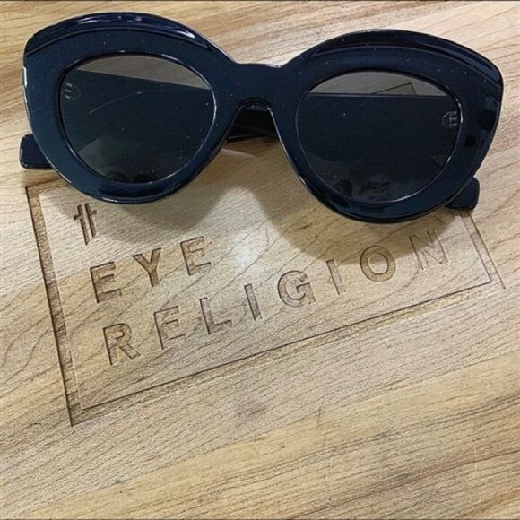 Loewe 40051I Black Sunglasses with Gold Accent - Picture 2 of 2